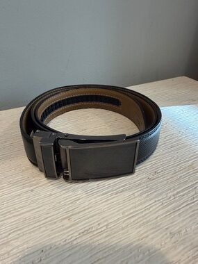 Men's Black Leather Belt with Brushed Gunmetal Buckle